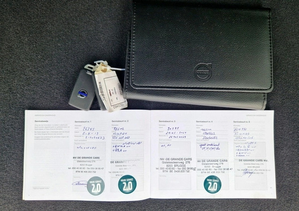 Volvo V60 cena 55900 przebieg: 186900, rok produkcji 2018 z Resko małe 781